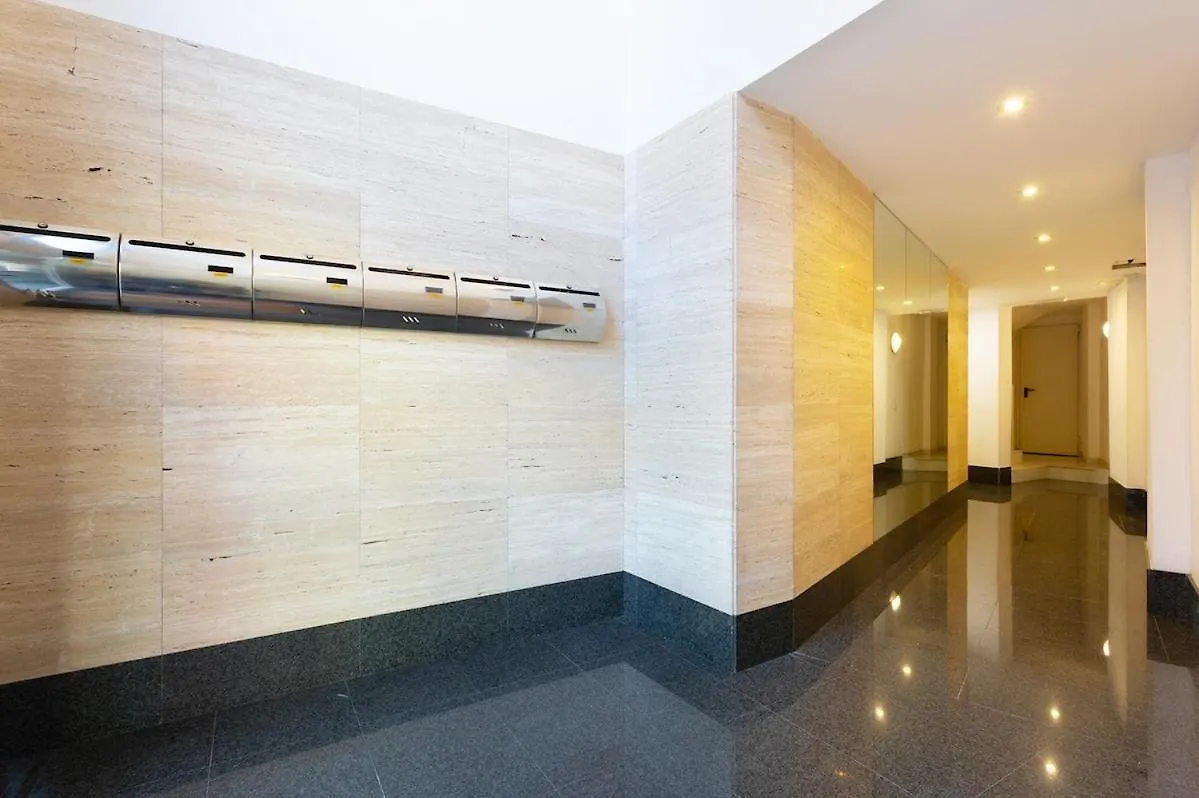 Cosy Apartment Next To Sagrada Familia IV Barcelona 0*,